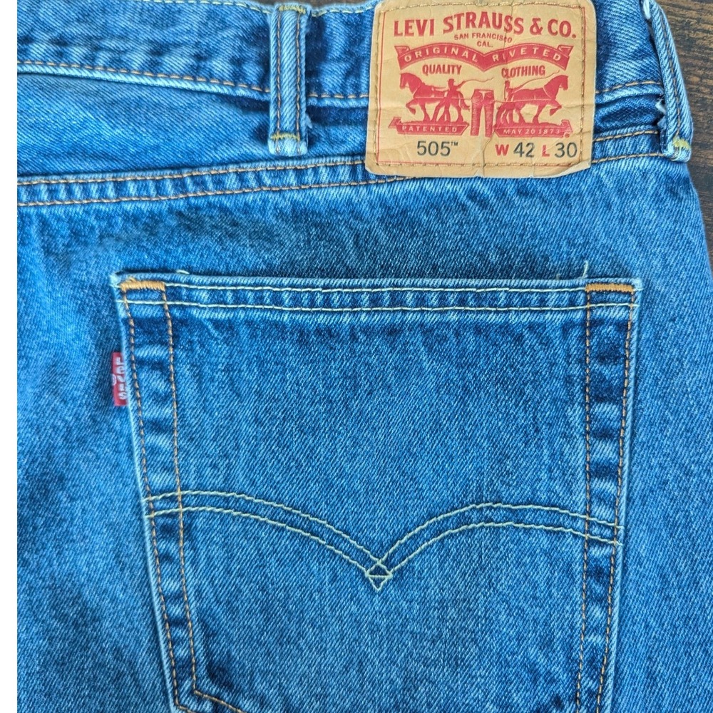 Levis 505 Regular Fit Jeans Blue Straight Leg Denim 42x30 Americana Rugged